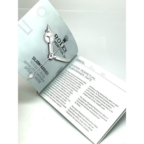 Authentic Rolex Oyster Perpetual Submariner Date 2020 Green Booklet Manual - Picture 11 of 14